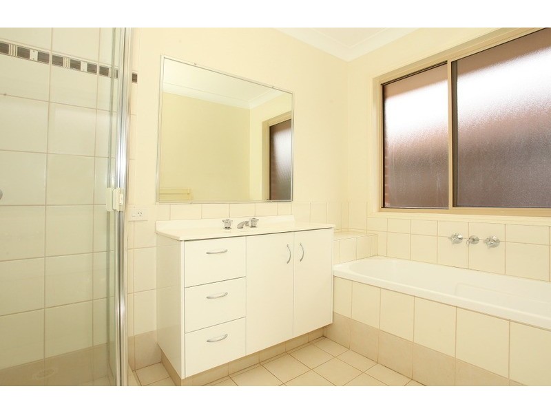 25 Ferncliffe Street, Upper Coomera QLD 4209