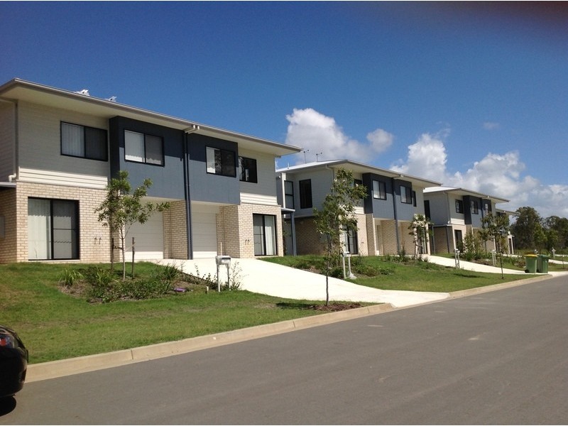 1/17 Chrome Drive, Pimpama QLD 4209