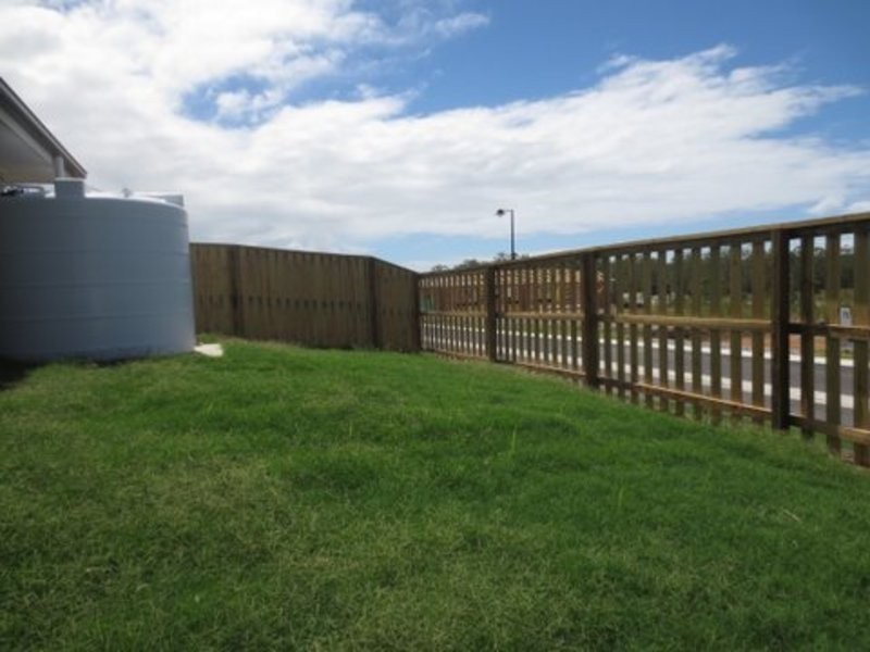 3  Carnarvon Street, Pimpama QLD 4209