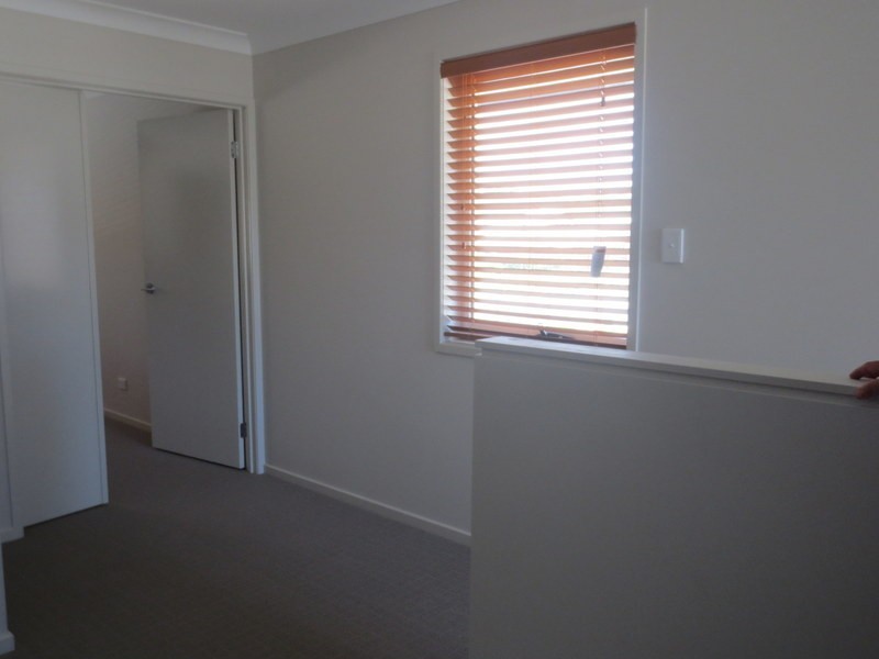 1/3  Christine Drive, Coomera QLD 4209