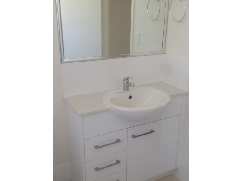 1/23 Chrome Drive, Pimpama QLD 4209