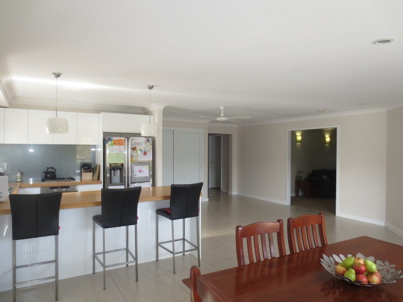 19 Wendy Court, Upper Coomera QLD 4209