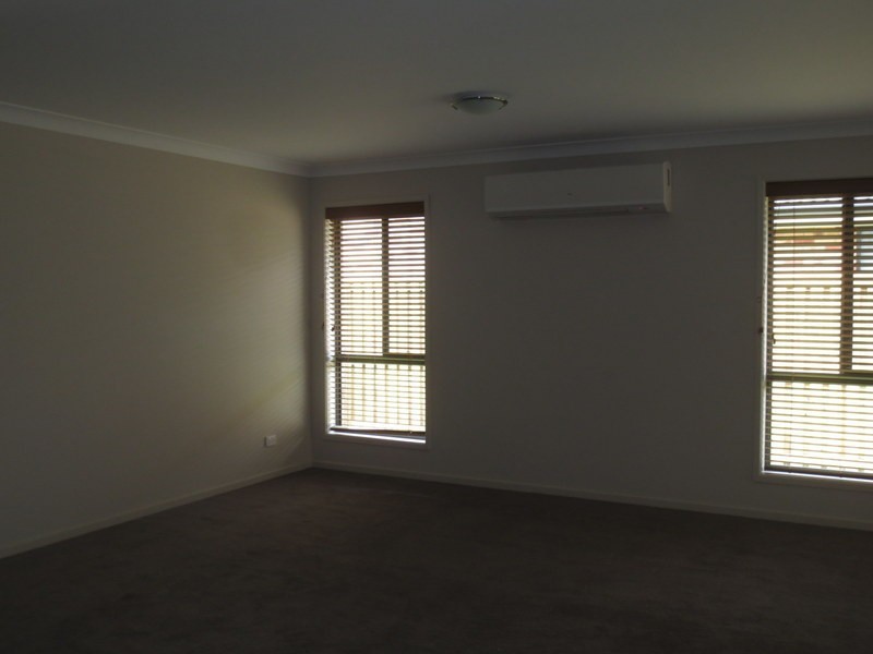 83 Beaumont Drive, Pimpama QLD 4209