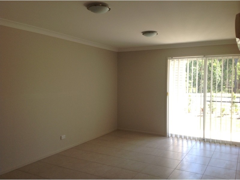 2/3  Christine Drive, Coomera QLD 4209