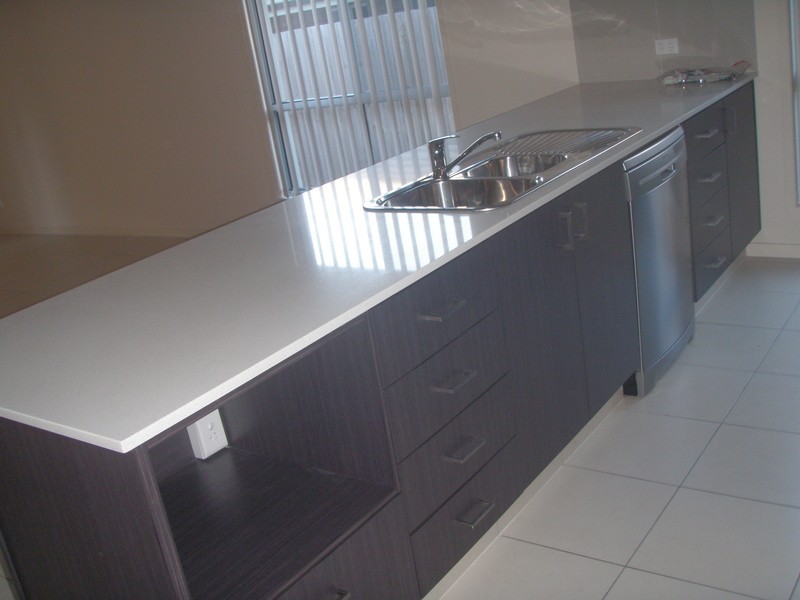 7  Christopher Street, Pimpama QLD 4209