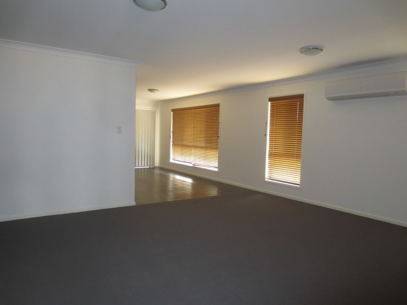 61 Beaumont Drive, Pimpama QLD 4209