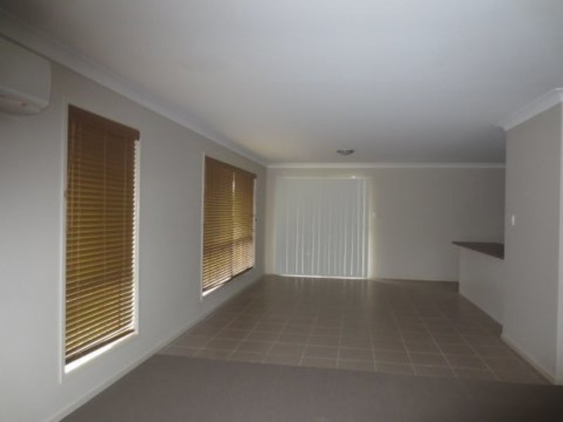 28 Sienna Crescent, Pimpama QLD 4209