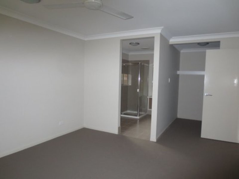 28 Sienna Crescent, Pimpama QLD 4209