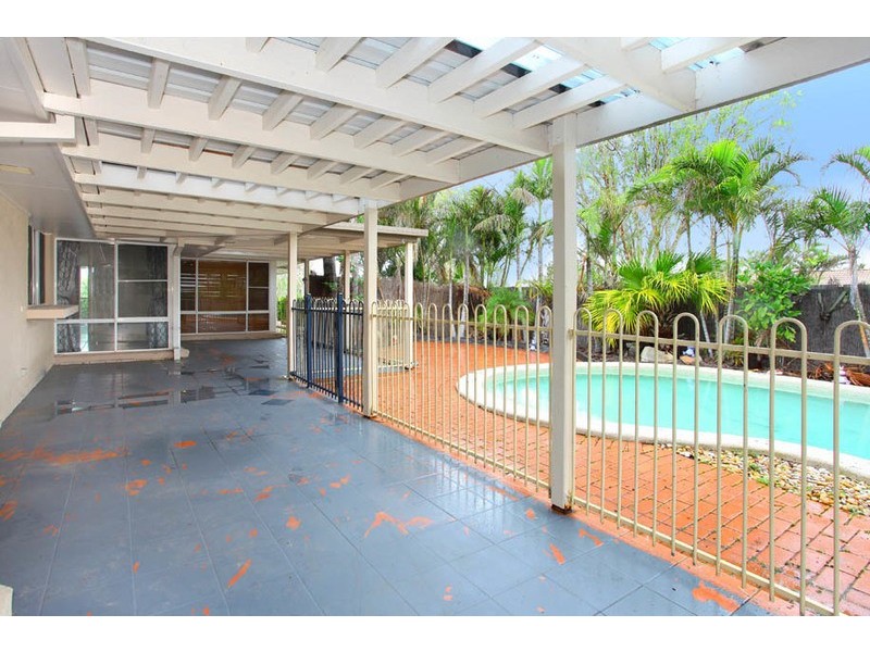 31 Monterey Keys Drive, Helensvale QLD 4212