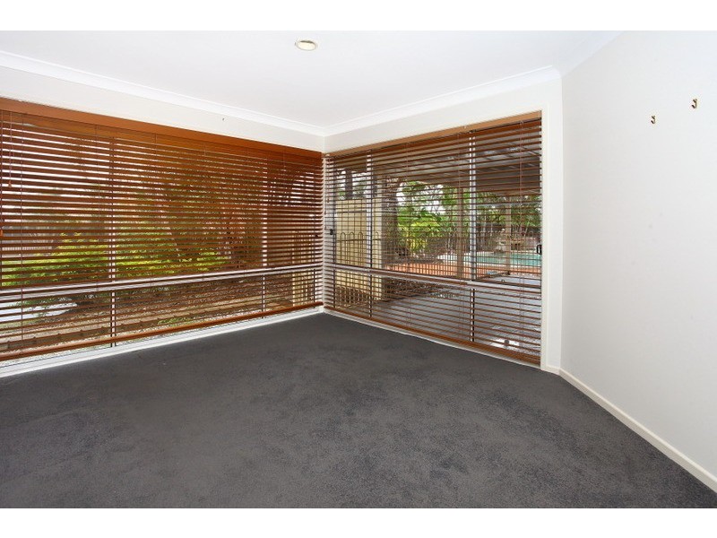31 Monterey Keys Drive, Helensvale QLD 4212