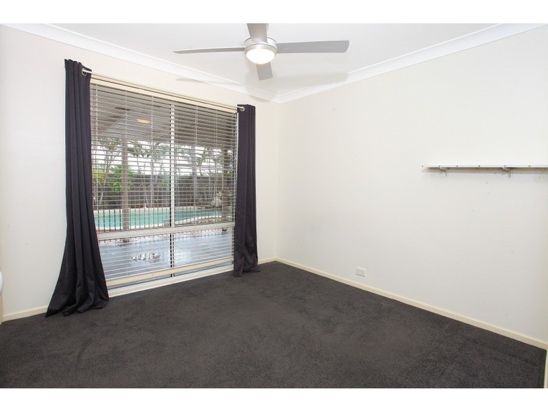 31 Monterey Keys Drive, Helensvale QLD 4212