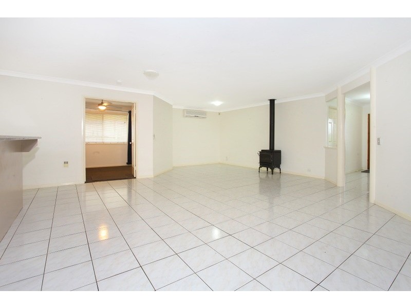 31 Monterey Keys Drive, Helensvale QLD 4212