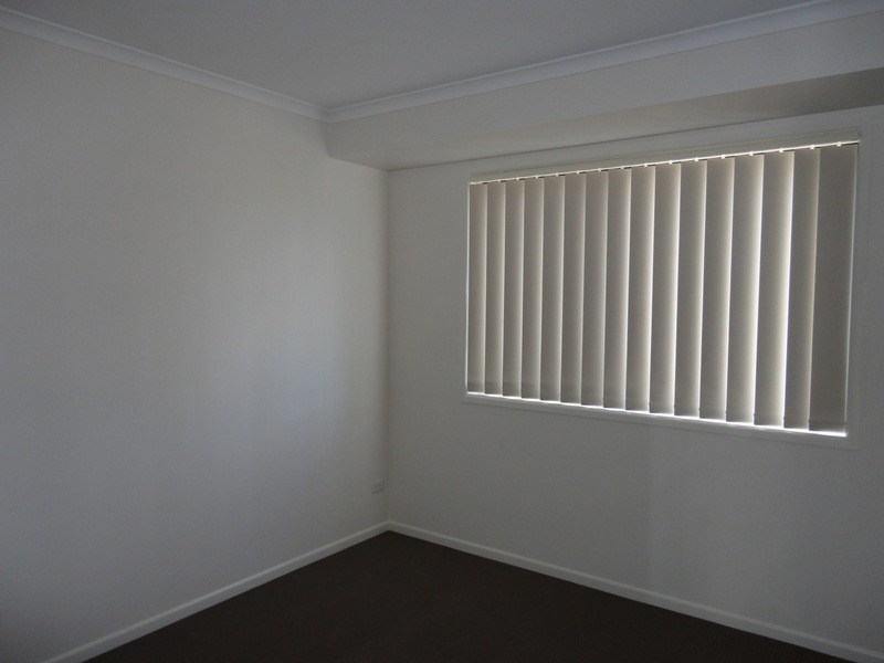 8  Wildflower Circuit, Upper Coomera QLD 4209
