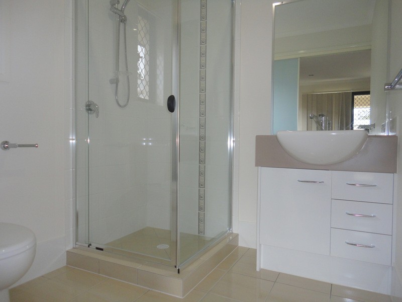 8  Wildflower Circuit, Upper Coomera QLD 4209