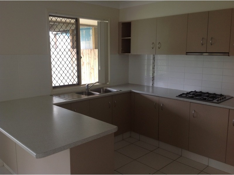 1/42 Blossom Street, Pimpama QLD 4209