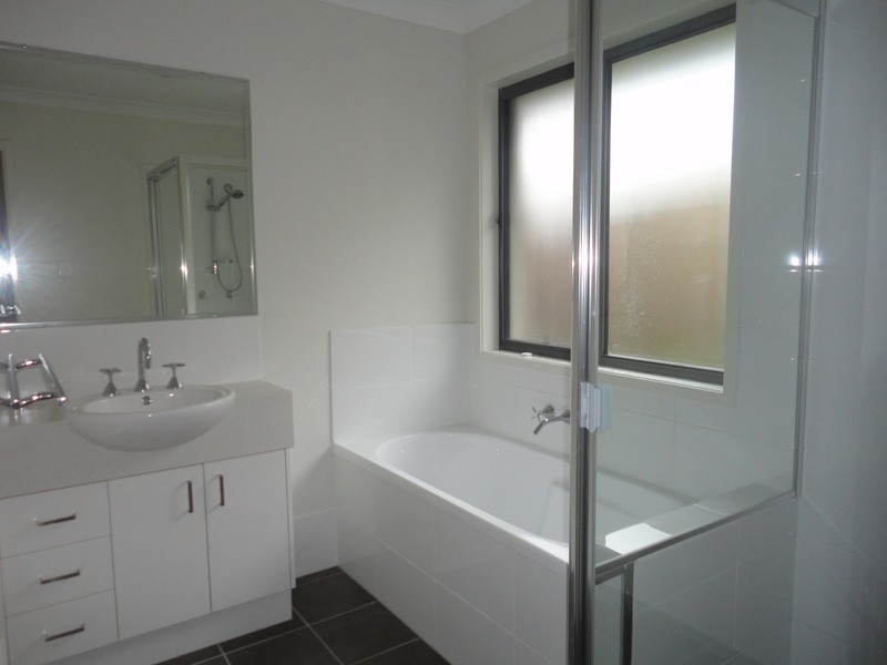 2 Melissa, Upper Coomera QLD 4209