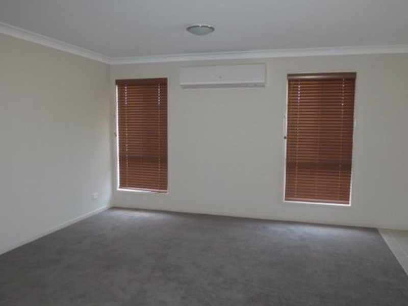 26 Sienna Crescent, Pimpama QLD 4209
