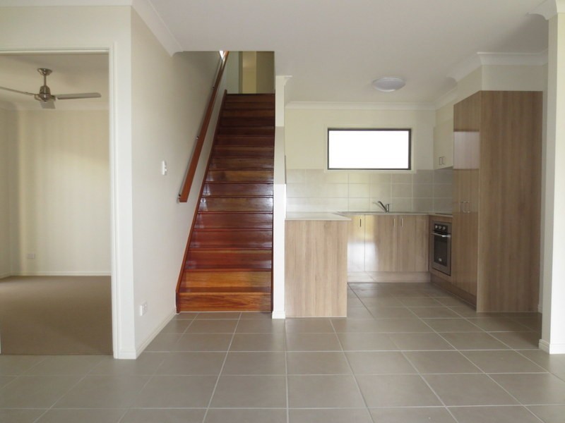 31 Damian Leeding Way, Upper Coomera QLD 4209