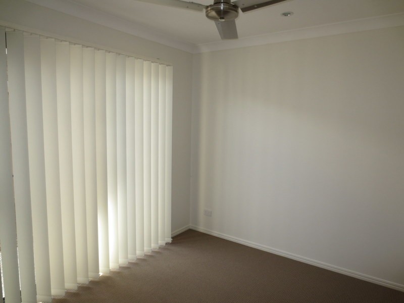31 Damian Leeding Way, Upper Coomera QLD 4209