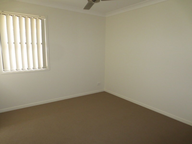 31 Damian Leeding Way, Upper Coomera QLD 4209