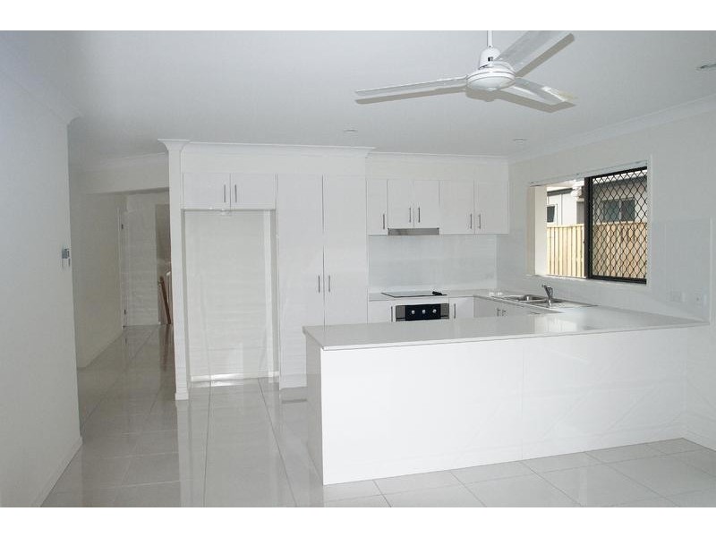 52 Wildflower Circuit, Upper Coomera QLD 4209