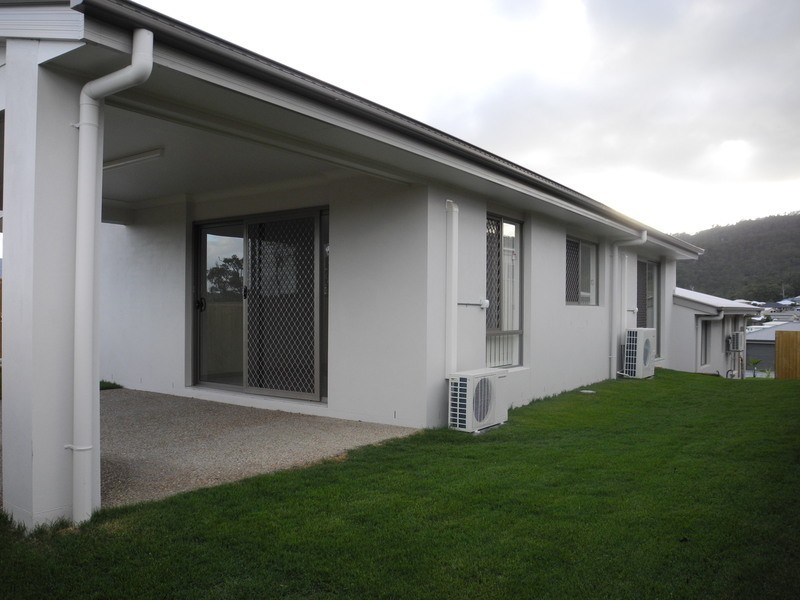 52 Wildflower Circuit, Upper Coomera QLD 4209