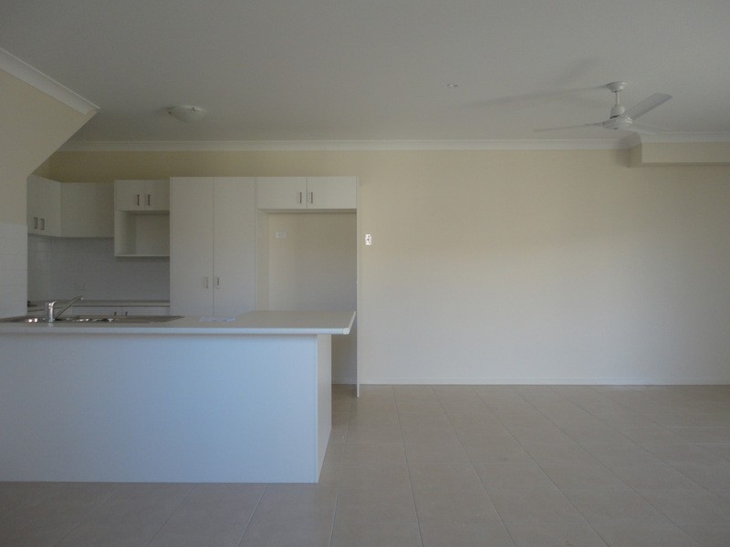 6a Kelly Avenue, Coomera QLD 4209