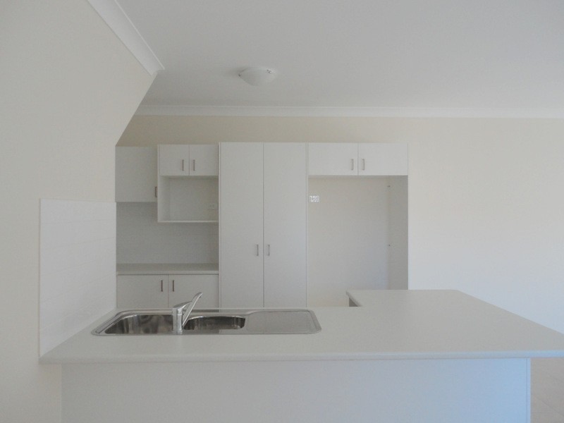 6a Kelly Avenue, Coomera QLD 4209