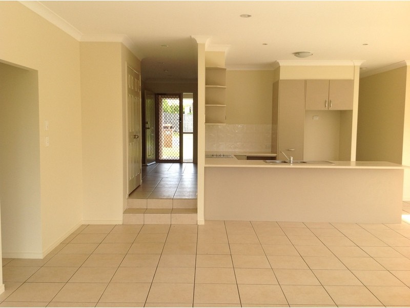 2 Ava Court, Upper Coomera QLD 4209