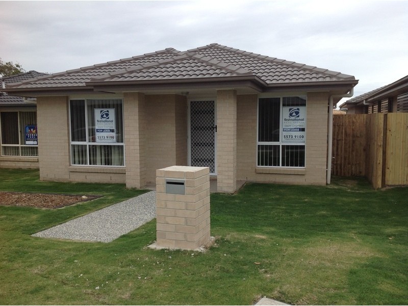 72 Beaumont Drive, Pimpama QLD 4209