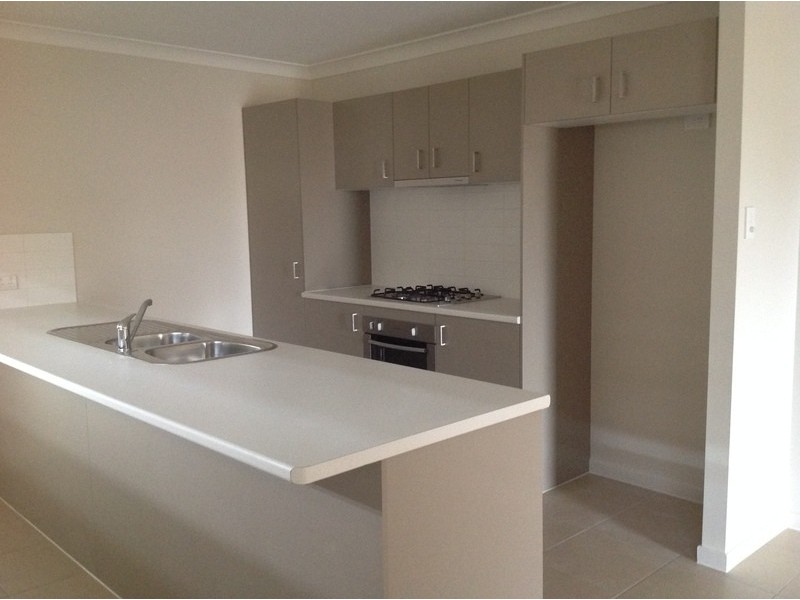 72 Beaumont Drive, Pimpama QLD 4209