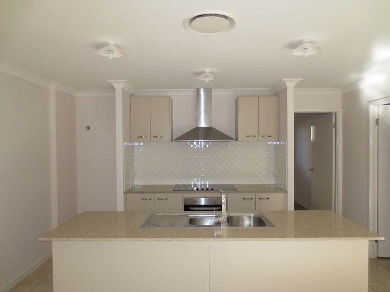 5 Greenmount Street, Pimpama QLD 4209