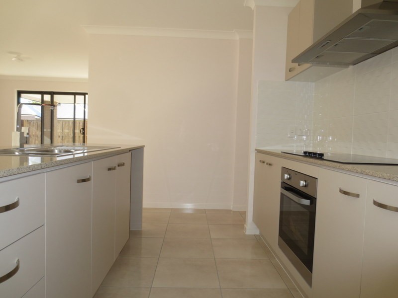 5 Greenmount Street, Pimpama QLD 4209