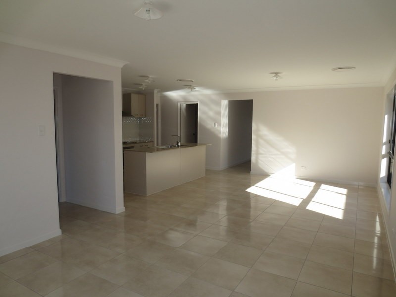 5 Greenmount Street, Pimpama QLD 4209