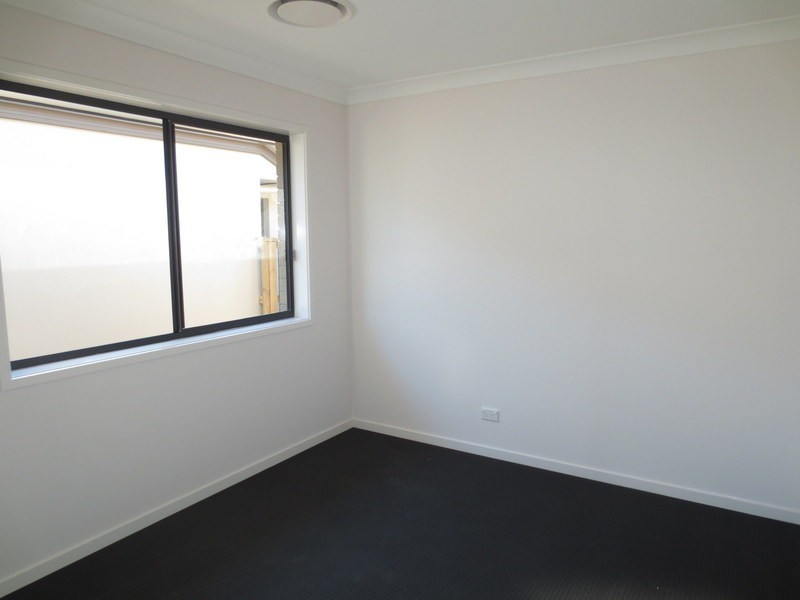 5 Greenmount Street, Pimpama QLD 4209