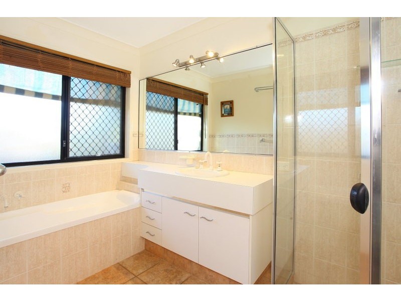 126 Michigan Drive, Oxenford QLD 4210