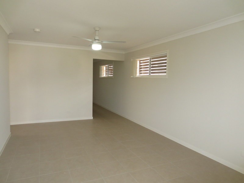 74 Beaumont Drive, Pimpama QLD 4209