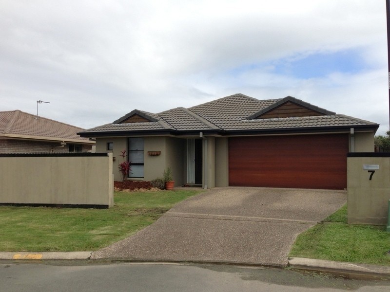 7  Ansett Way, Upper Coomera QLD 4209
