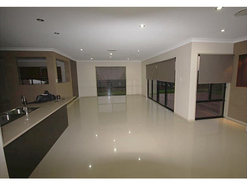 22 Major Mitchell Drive, Upper Coomera QLD 4209