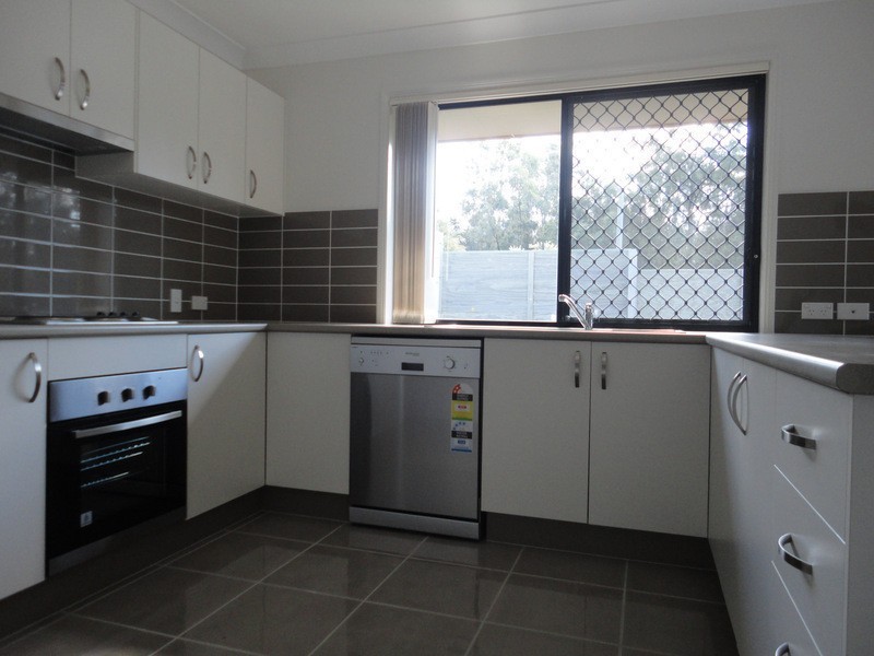 18 Hanover Drive, Pimpama QLD 4209