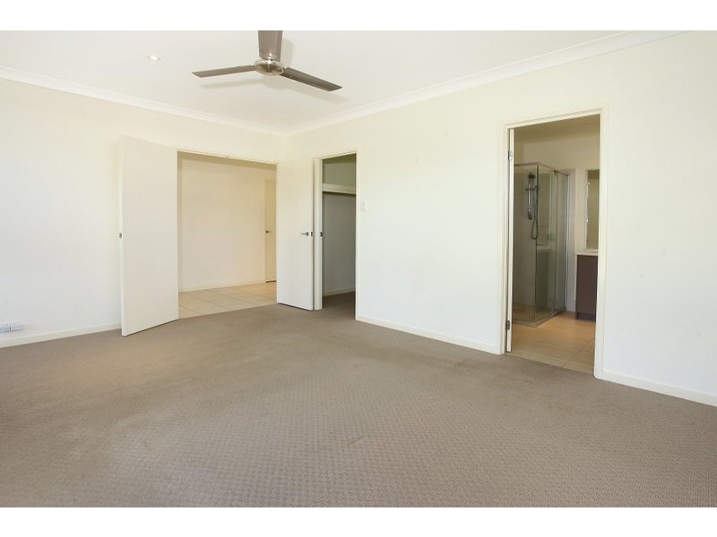 3 Garigal Court, Upper Coomera QLD 4209