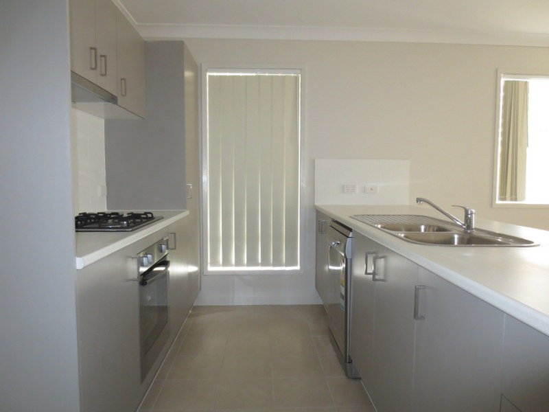 94 Beaumont Drive, Pimpama QLD 4209