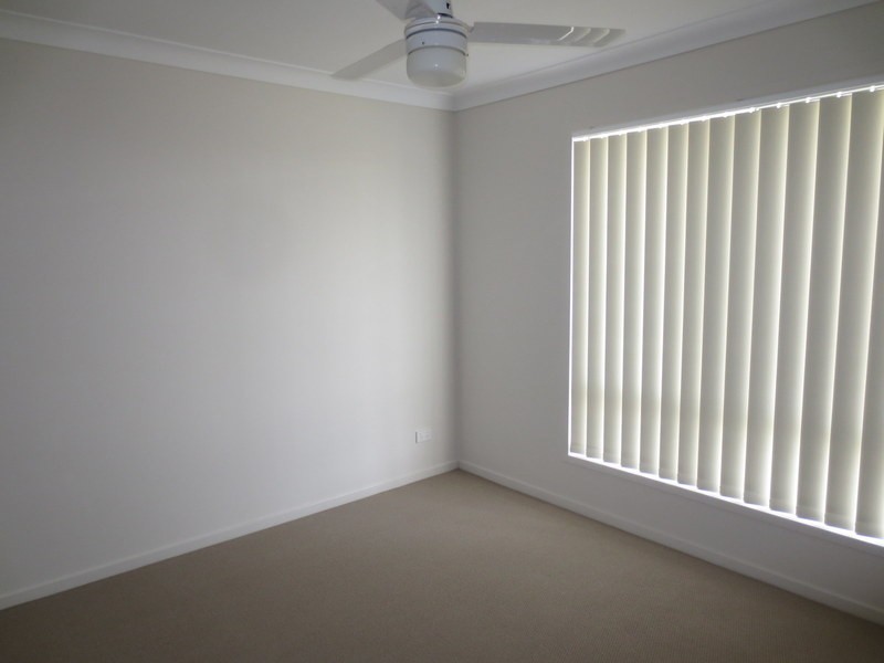 94 Beaumont Drive, Pimpama QLD 4209