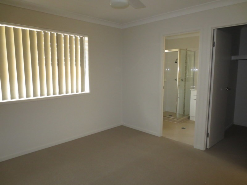 94 Beaumont Drive, Pimpama QLD 4209