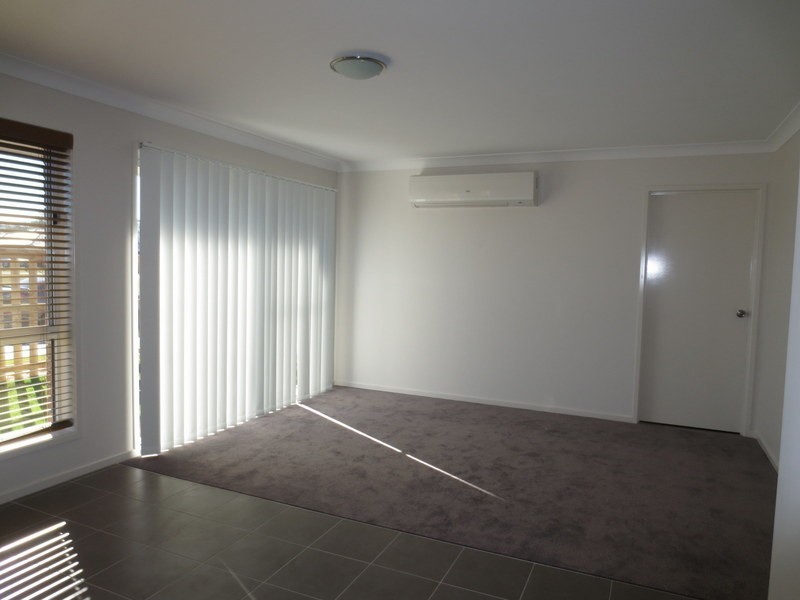 13 Carnarvon Court, Pimpama QLD 4209