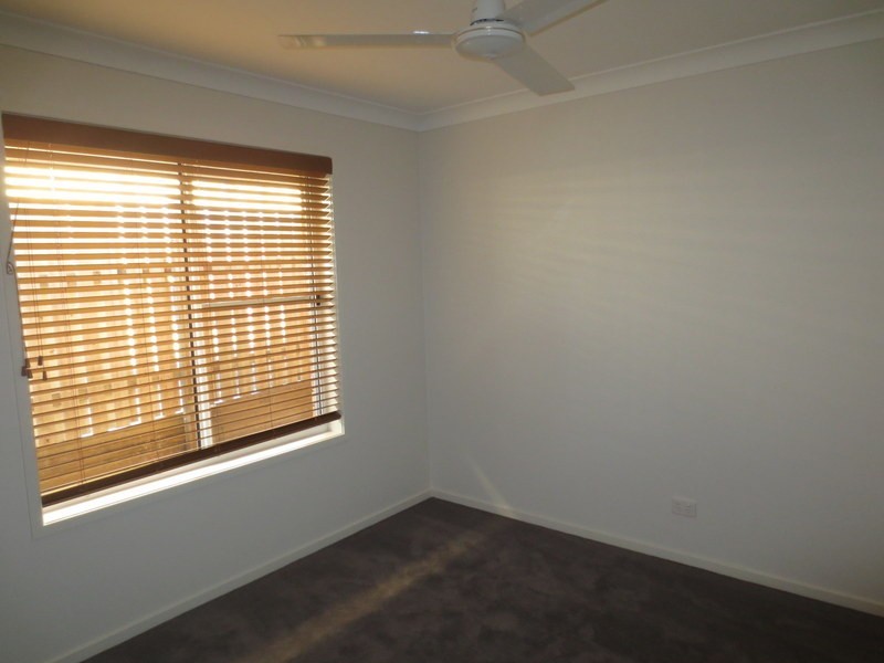 13 Carnarvon Court, Pimpama QLD 4209