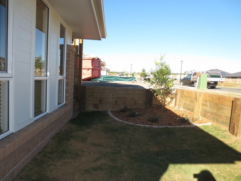 13 Carnarvon Court, Pimpama QLD 4209