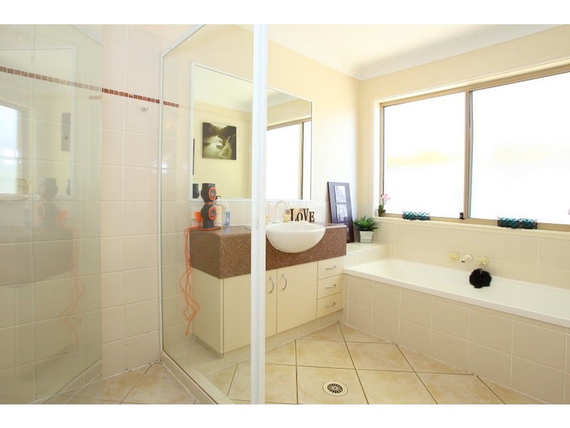 92 River Meadows Drive, Upper Coomera QLD 4209