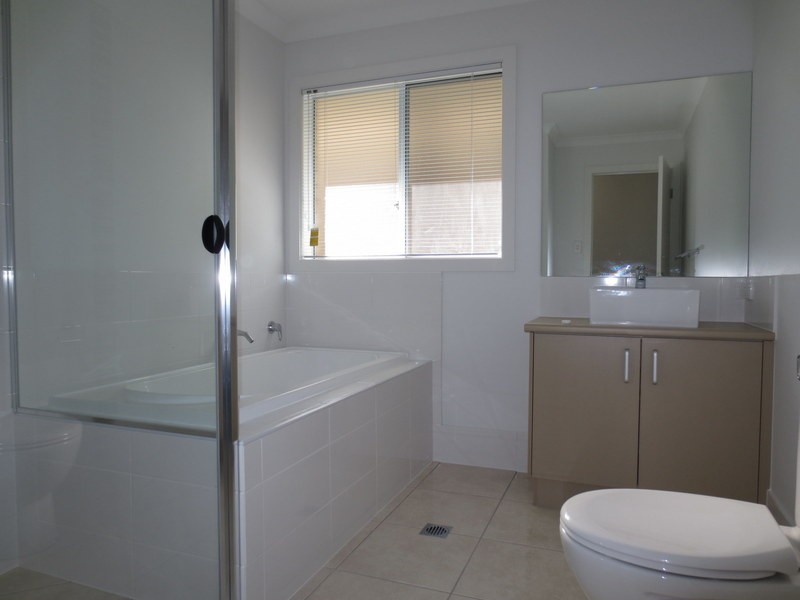 4 Alliance Street, Coomera QLD 4209