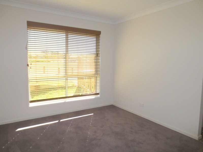 13 Carnarvon Court, Pimpama QLD 4209